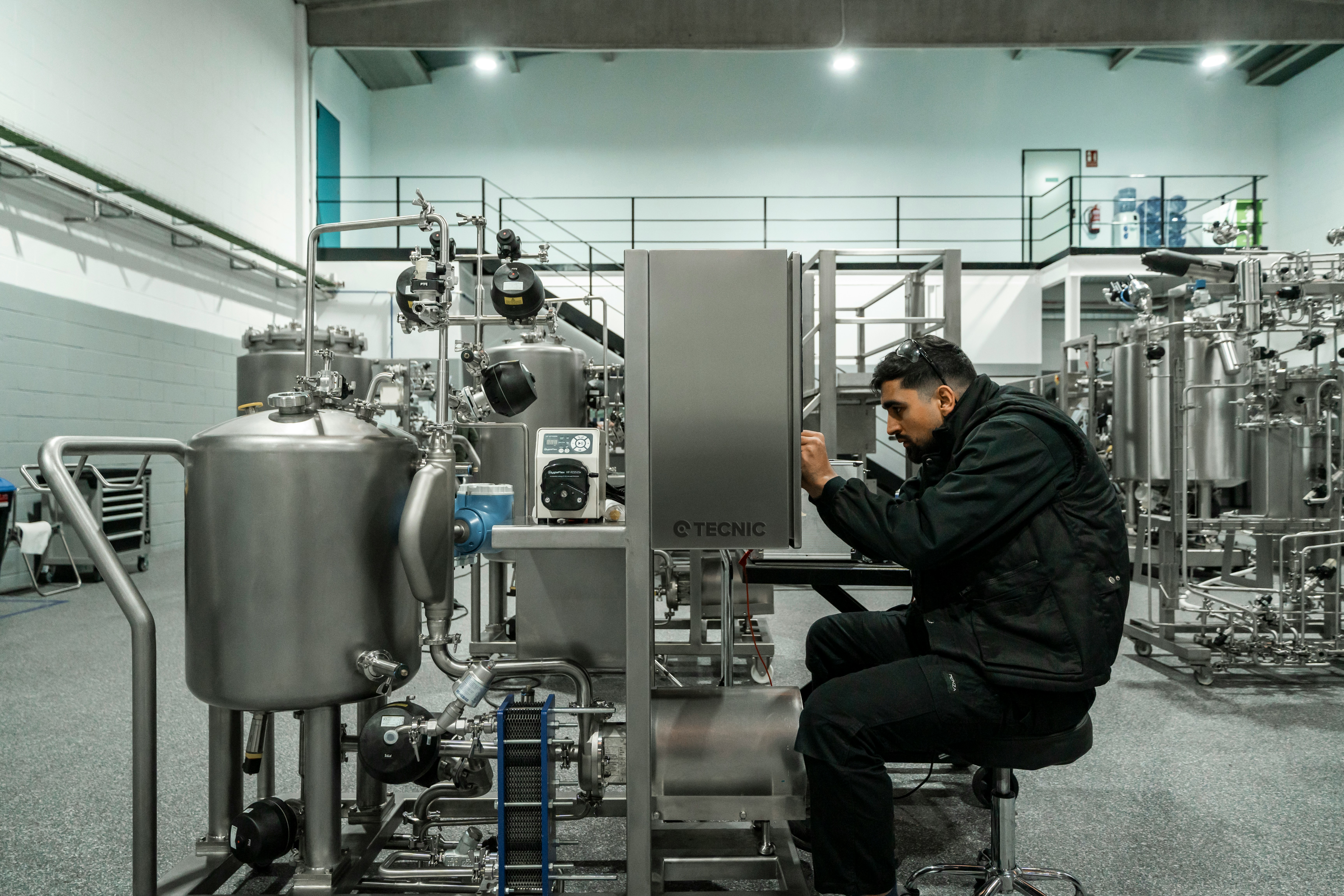 Commercial plumbing pipework